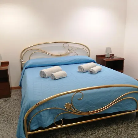 Dea Home. 1 Apartamento